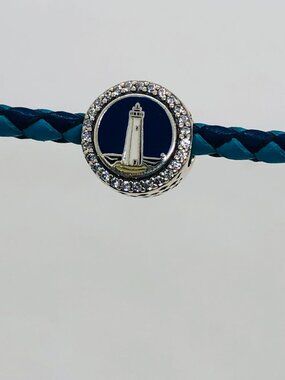 ✨✨Pandora Virginia Mathews Exclusive Charm Mathews VA Pendant